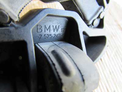 BMW Radiator Module Mount Bracket, Left 17117575247 F01 F10 F12 5, 6, 7 Series5